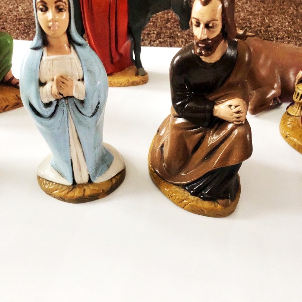 16 piece Vintage Holland Mold Hand Painted Nativity Set 1970’s - Picture 9 of 9
